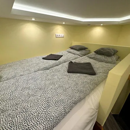 Budapest Studio Apartman * Βουδαπέστη